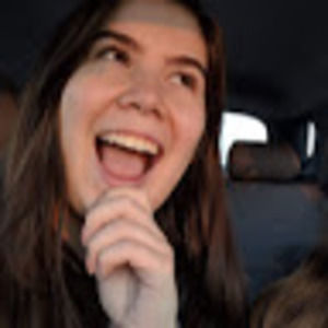 Meet your Posher, Kendra